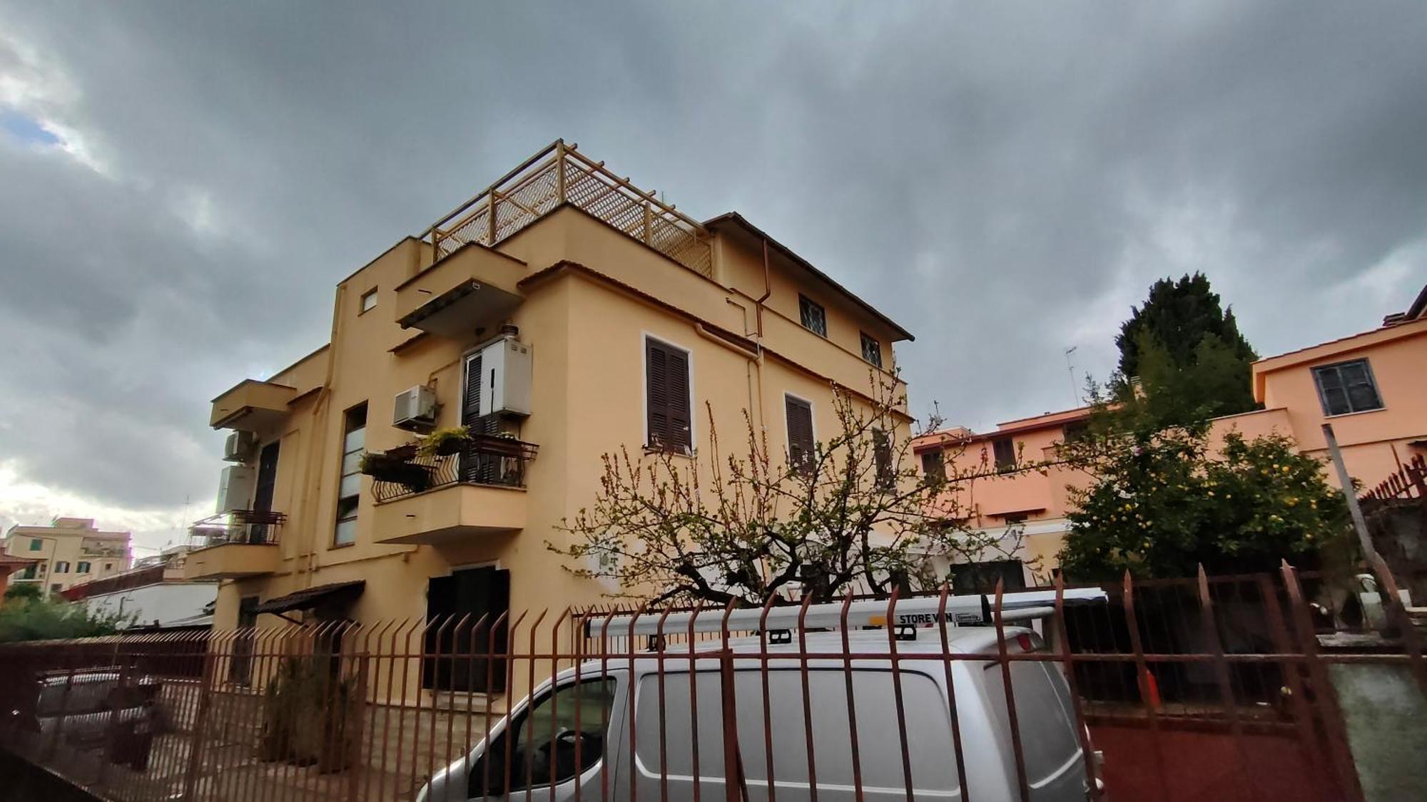 Casa Lory Apartment โรม ภายนอก รูปภาพ